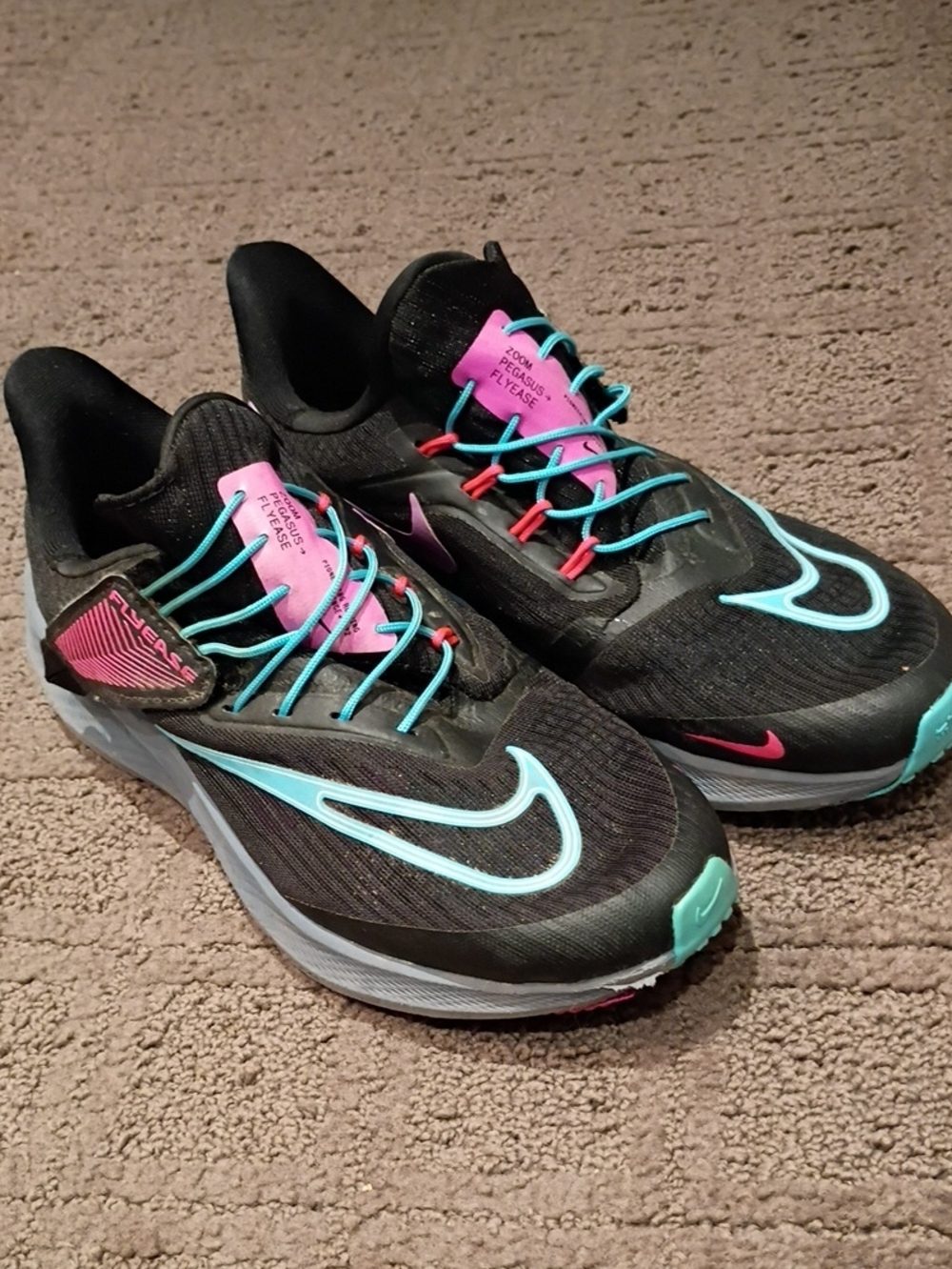 Nike Air Zoom Pegasus Flyease Se Sneakers Size 7.5